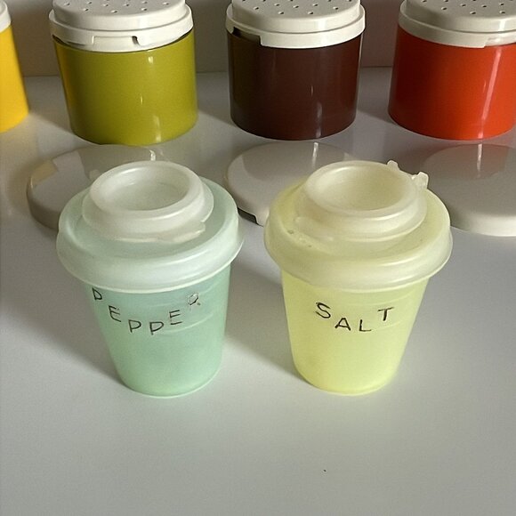 Vintage Tupperware Stackable Spice Containers Salt Pepper Shakers Lids for All - Picture 9 of 11